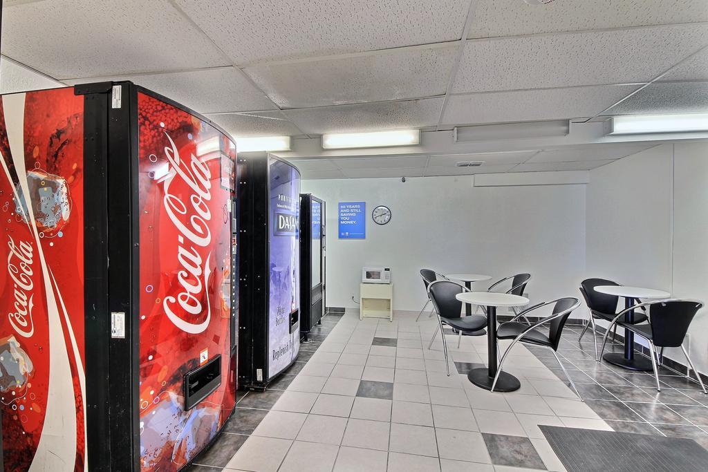 Motel 6-Laredo, Tx - North I-35 エクステリア 写真