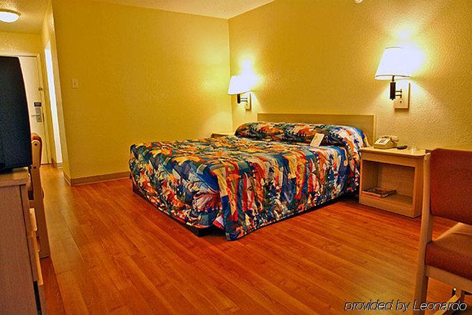 Motel 6-Laredo, Tx - North I-35 エクステリア 写真